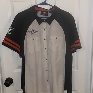 Cute, lightweight Harley Davidson 2XL button up shirt